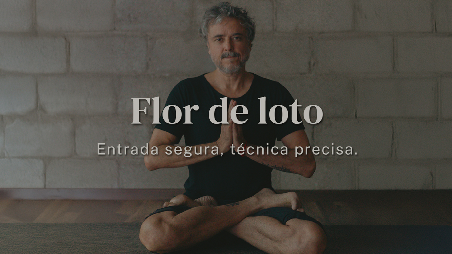 Amado Cavazos - Flor de Loto